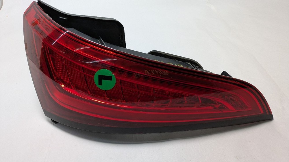 Used Left Tail Light Assembly fits: 2014 Audi Q5 gate mounted LED Left Grade A