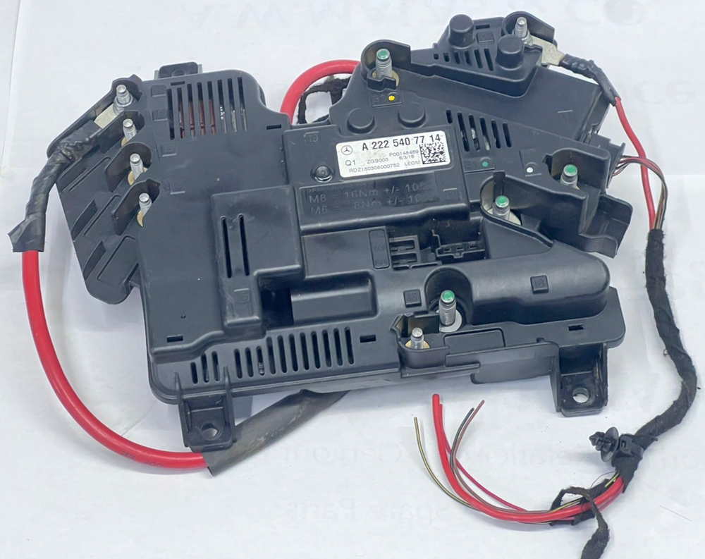 Mercedes-Benz S Class W222 Fuse Box SAM Module Power Distribution A2225407714