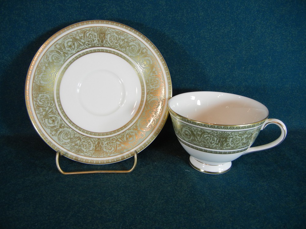 Royal Doulton English Renaissance Cup and Saucer Set(s)