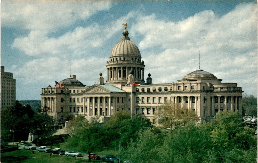 DS-301, STATE CAPITOL, JACKSON, MISSISSIPPI, Deep South Special Postcard