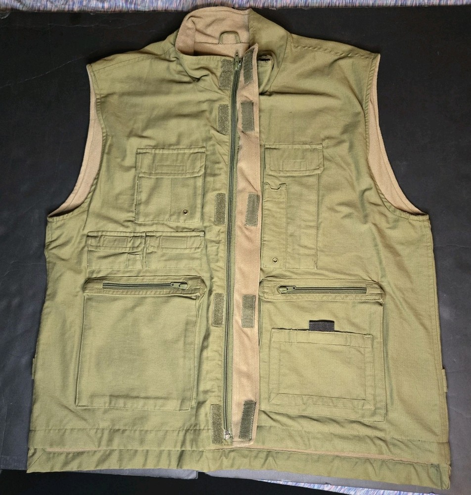 Vintage Hunting/Fishing Vest Men's Size LARGE Green Utility Safari Vest by ARROW