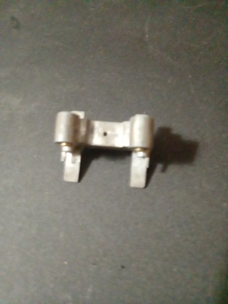 Bowser PRR L1 L-1 2-8-2 Mikado Steam Locomotive Steam Chest/cylinder Block