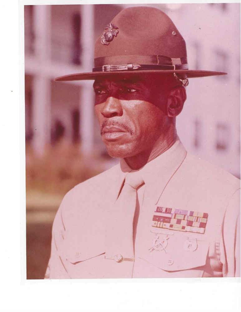 Louis Gossett, Jr. 8