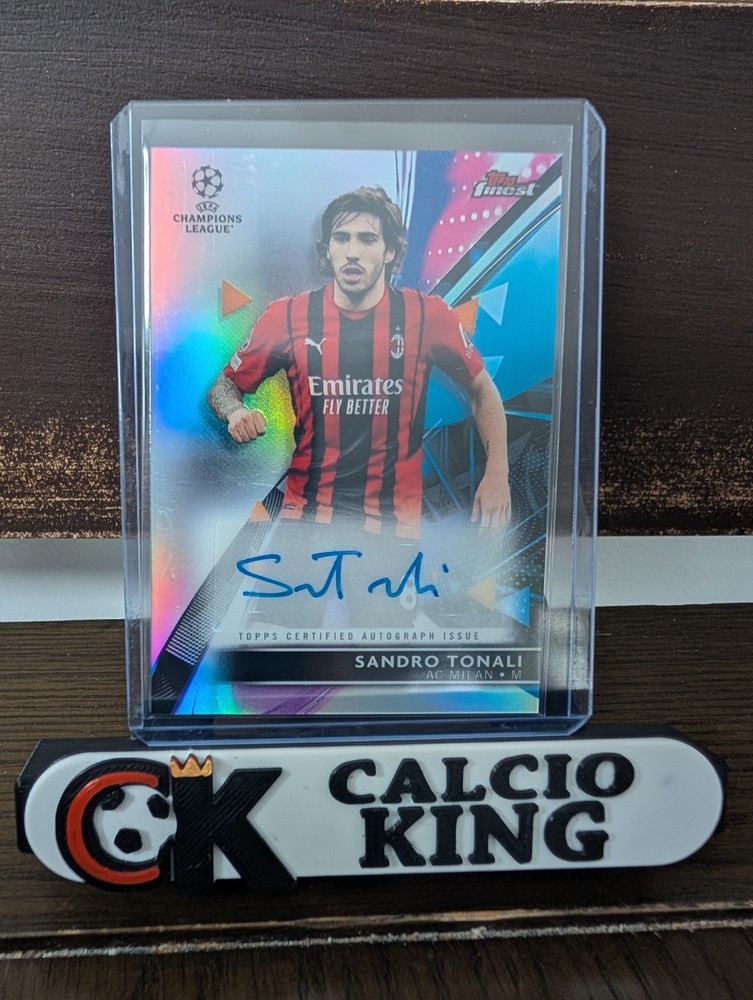 Sandro Tonali 2021-22 Topps Finest UEFA Champions League Refractor Auto AC Milan