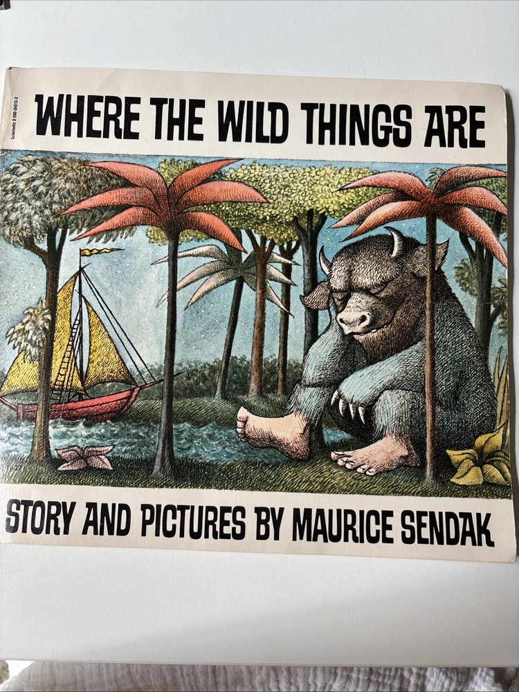 Where The Wild Things Are (1983 Paperback) Very Good Condition