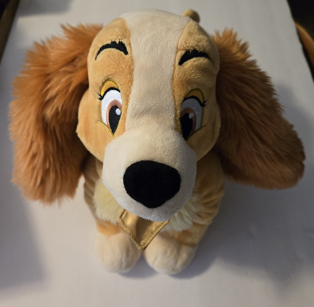 Disney Store 12