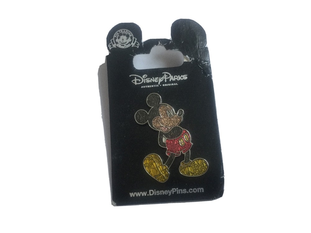 Disney Parks Pin Trading Mickey Mouse Pin New on card