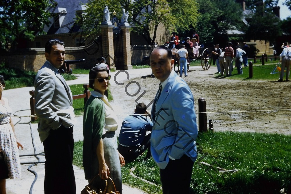 ORIGINAL 1940 Americana 35mm Red Border Kodachrome Photo Slide Candid 003014