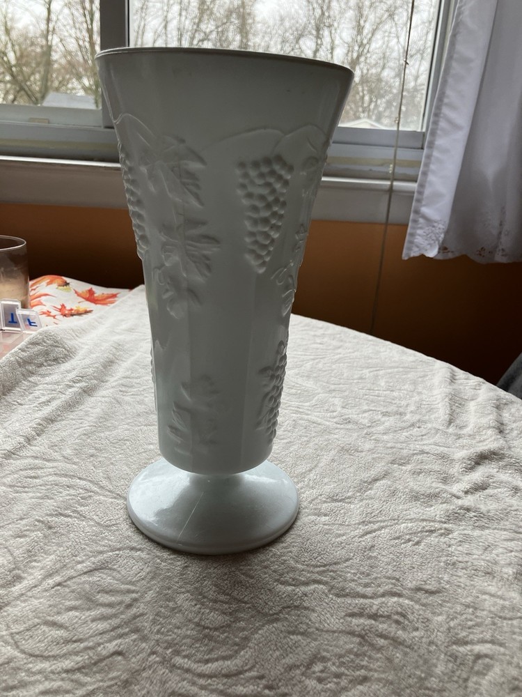 Vintage Milk Glass Vase with Grape Pattern and Bell Rim - Retro Footed Design