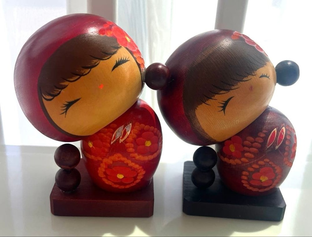 Kokeshi Doll Vintage Wooden Art 10cm 8cm Collectible Traditional Japan