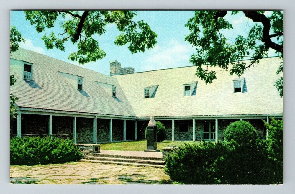 Hyde Park NY-New York Franklin D Roosevelt Library And Museum Vintage Postcard