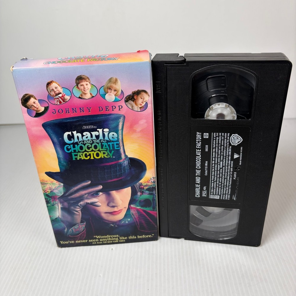 Charlie and the Chocolate Factory VHS 2006 Fantasy Adventure Johnny Depp Warner