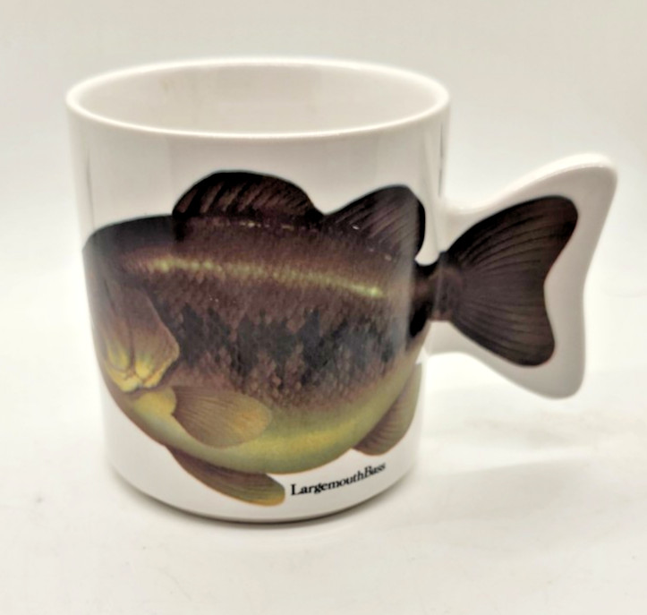 1990 Salamander Brand Large Mouth Bass Fish Mug With Fishtail Handle Vintage Cup