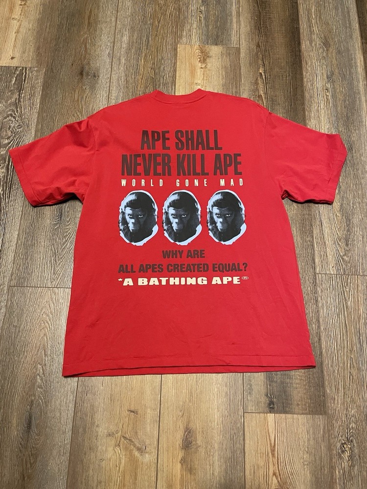 BAPE Relaxed Fit Mens Medium Red Graphic Tee Designer Shirt