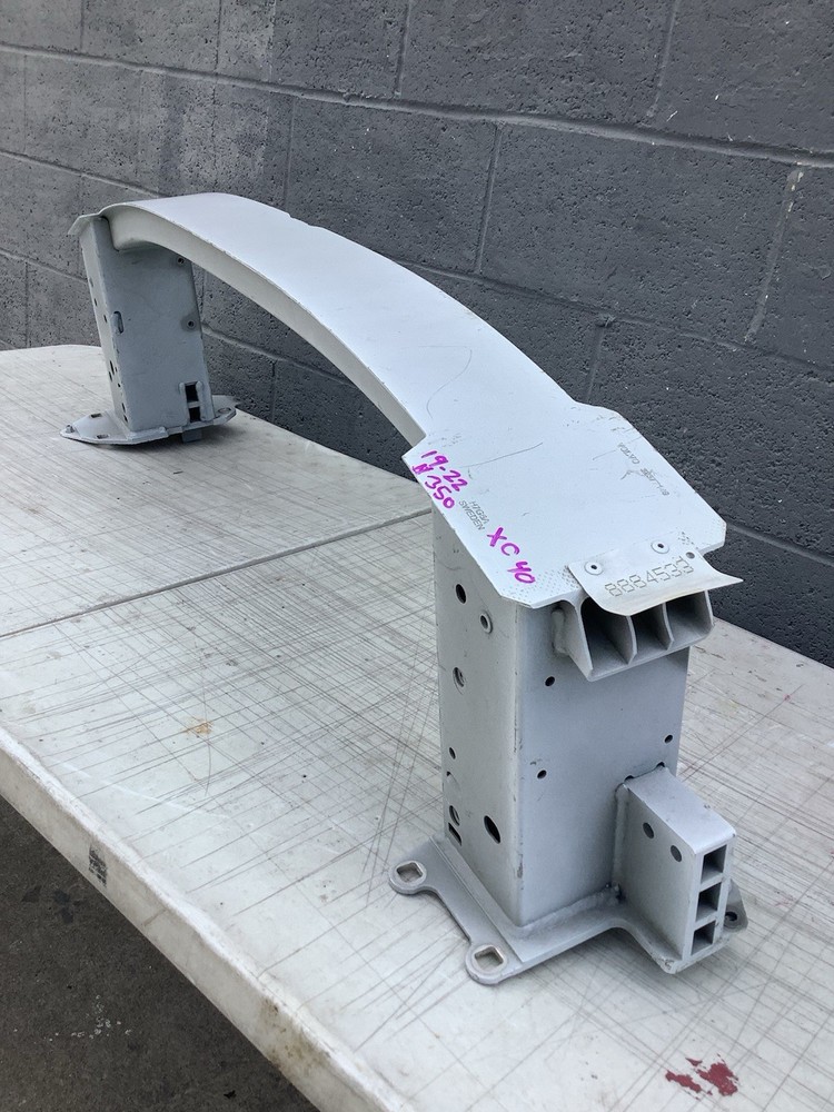 Volvo XC40 Front Bumper Reinforcement Impact Bar 2019 2020 2021 2022 OEM