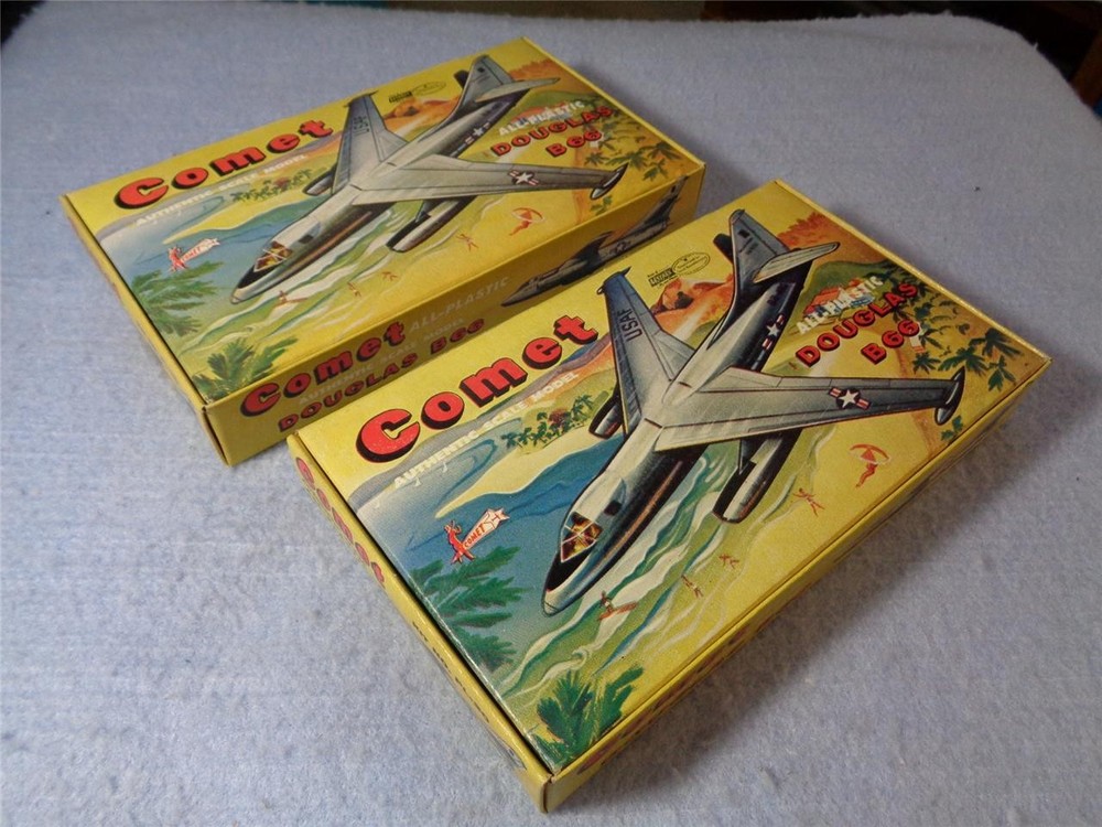 COMET Douglas B66 (2) Plane Kit Lot 1950's MIB! LOOK!
