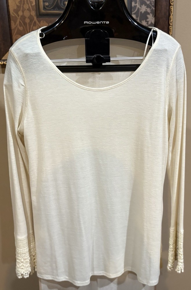 Lot Of 2 Alter'd State And Piko 1988 Women's Long Sleeve Tops