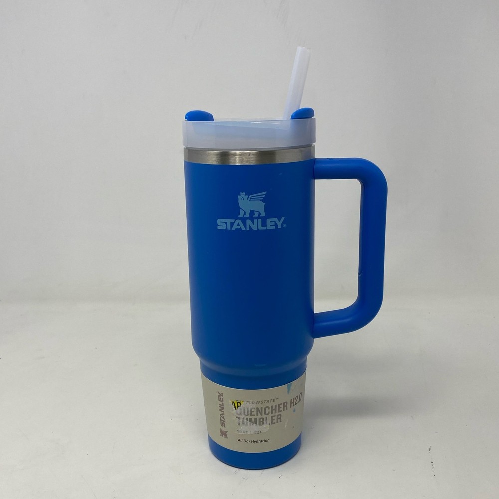 Stanley Quencher H2.0 Tumbler 30oz Azure w/ Handle & Straw