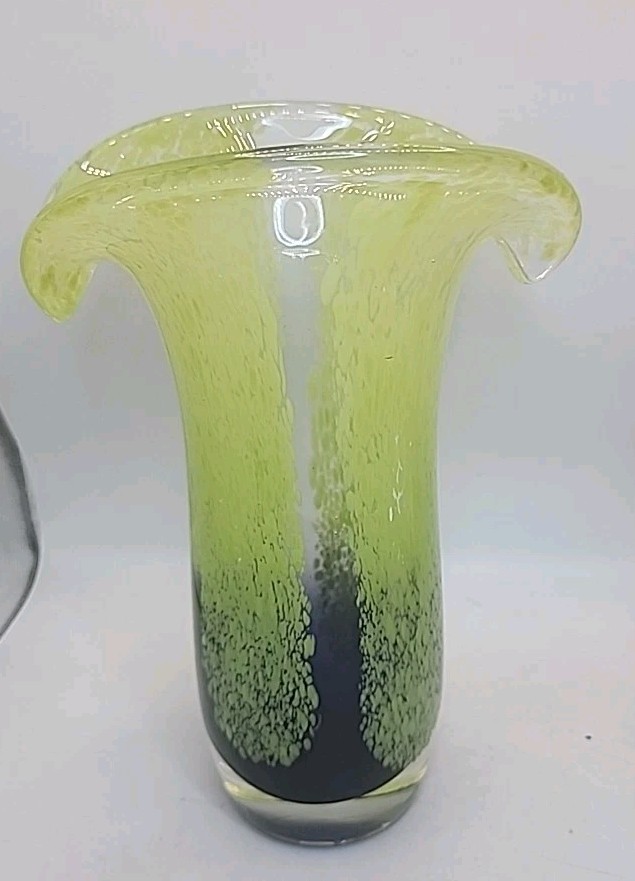 VTG Teleflora Lime Green/Blue Art Glass Vase Speckled Flared Lip Hand Blown 8