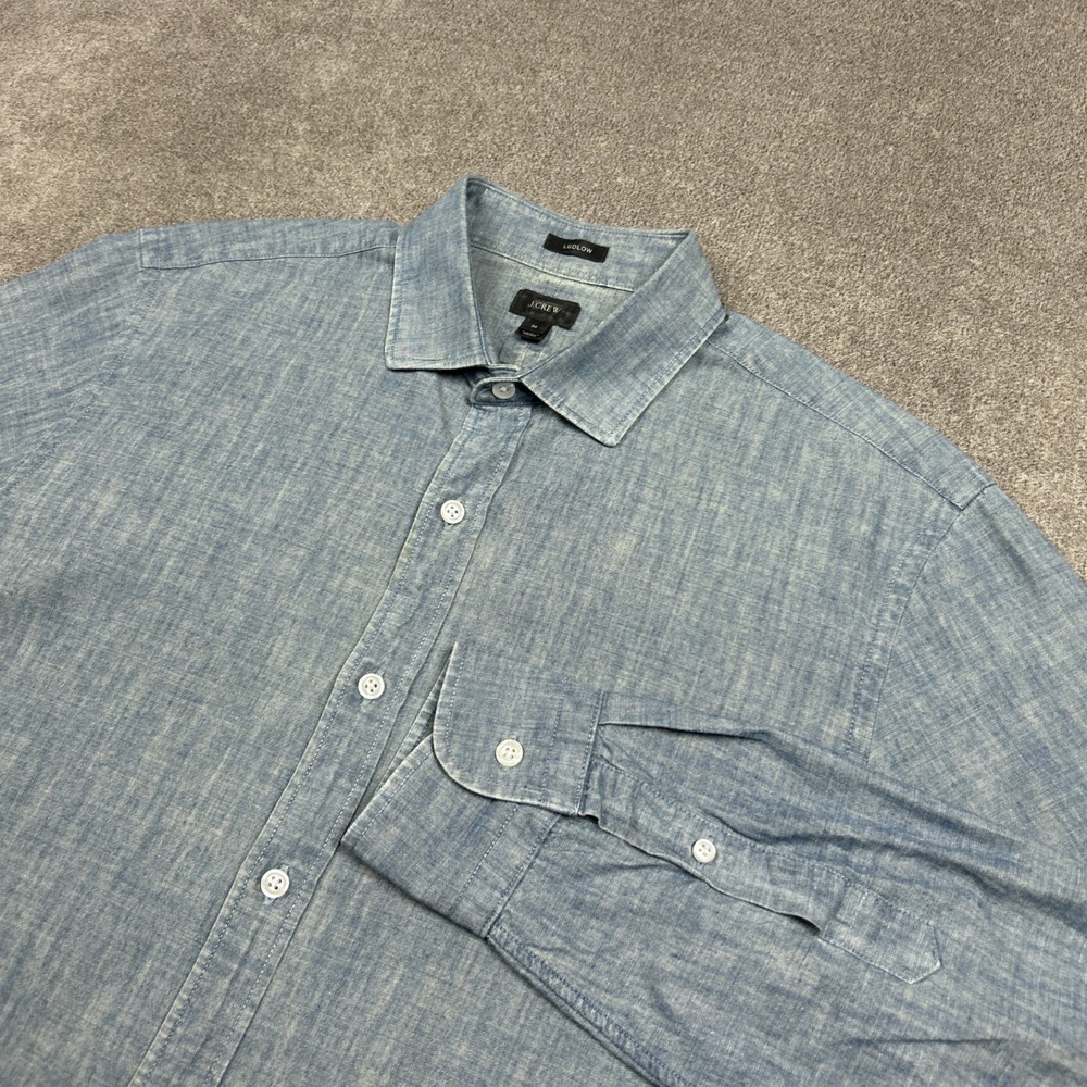 J Crew Shirt Mens Medium Button Up Ludlow Chambray Blue Long Sleeve Casual