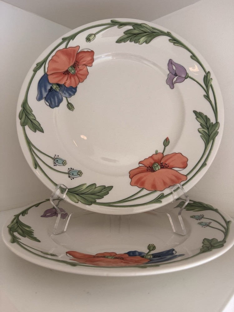 PAIR Vintage Retired Villeroy & Boch “Amapola”10.5” Dinner Plate, West Germany