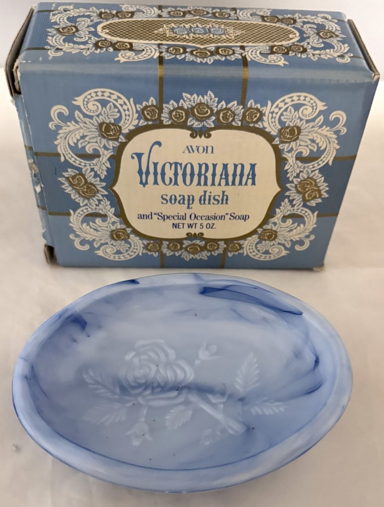 1978 AVON Victoriana Milk Glass SOAP DISH Raised Rose Pretty Blue swirl Vintage