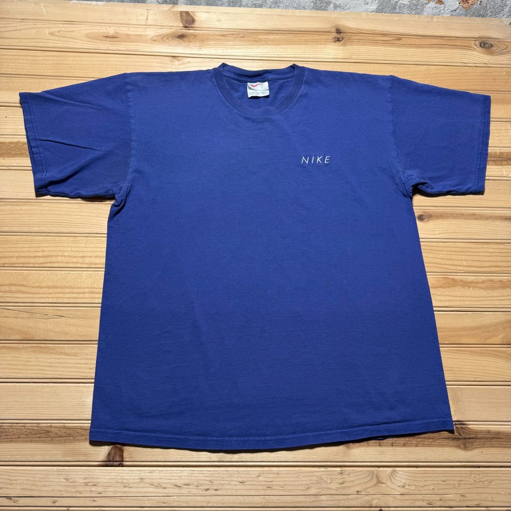 Vintage 90s Nike Embroidered Spell Out Logo Classic Streetwear T-Shirt - Large