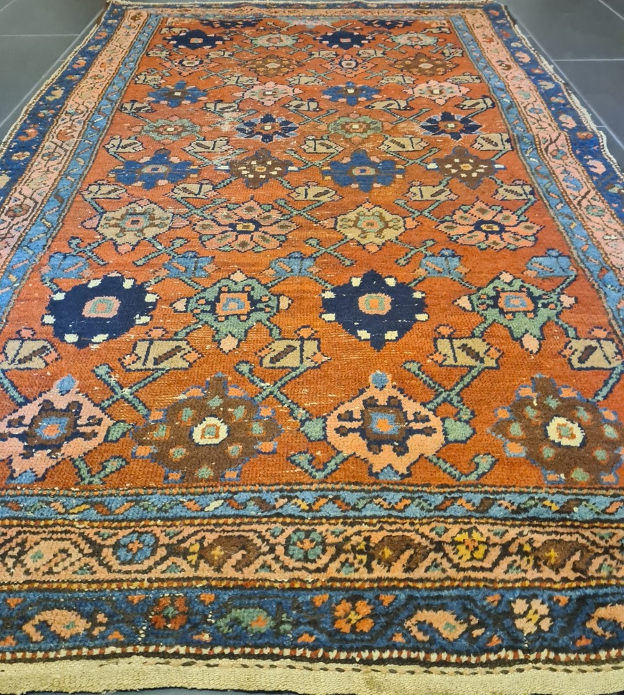 Oriental carpet hand knotted antique Malay valuable collectible 204x114cm