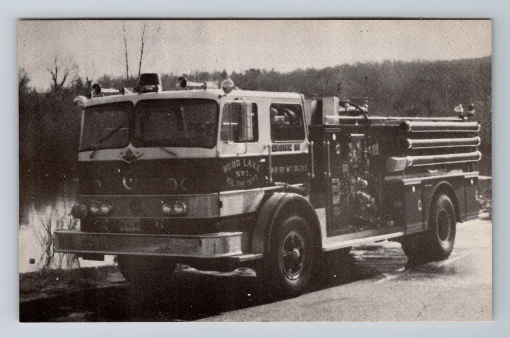 Budd Lake NJ-New Jersey, Intl. Great Eastern 1000 GPM Pumper Vintage Postcard