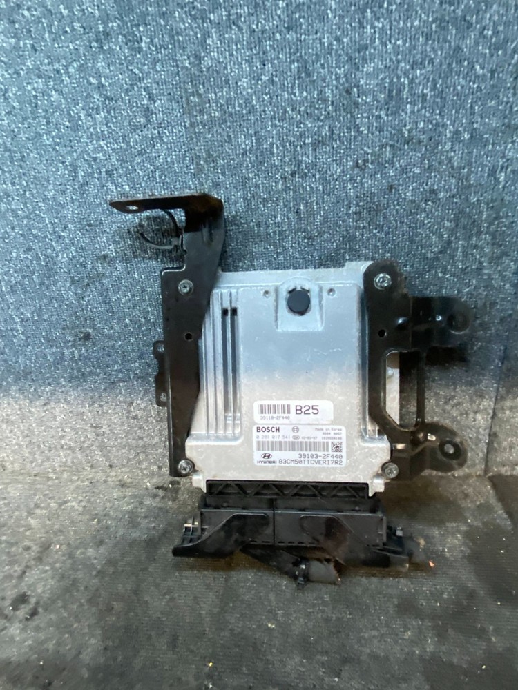2012 HYUNDAI SANTA FE PREMIUM CRDI MK2 5DR DIESEL .2L ENGINE CONTROL UNIT ECU