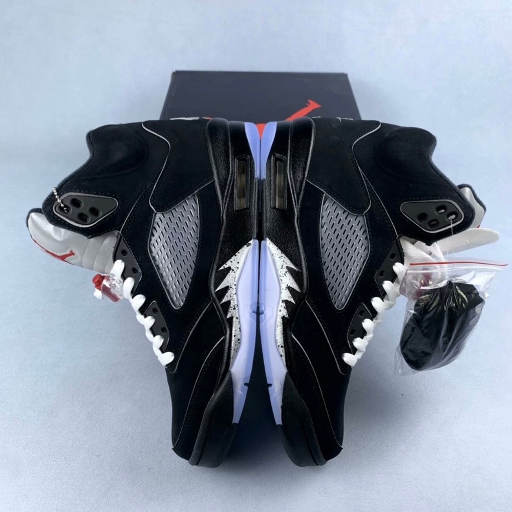 Air Jordan 5 