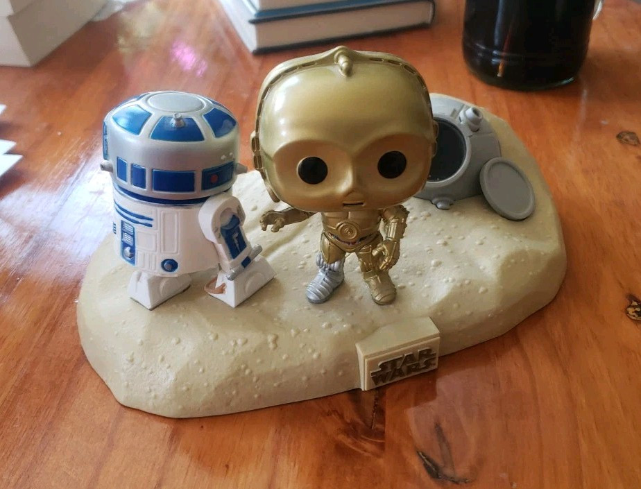 Funko Pop! Movie Moments: Star Wars R2D2 & C3-PO Desert #222 (No Box)
