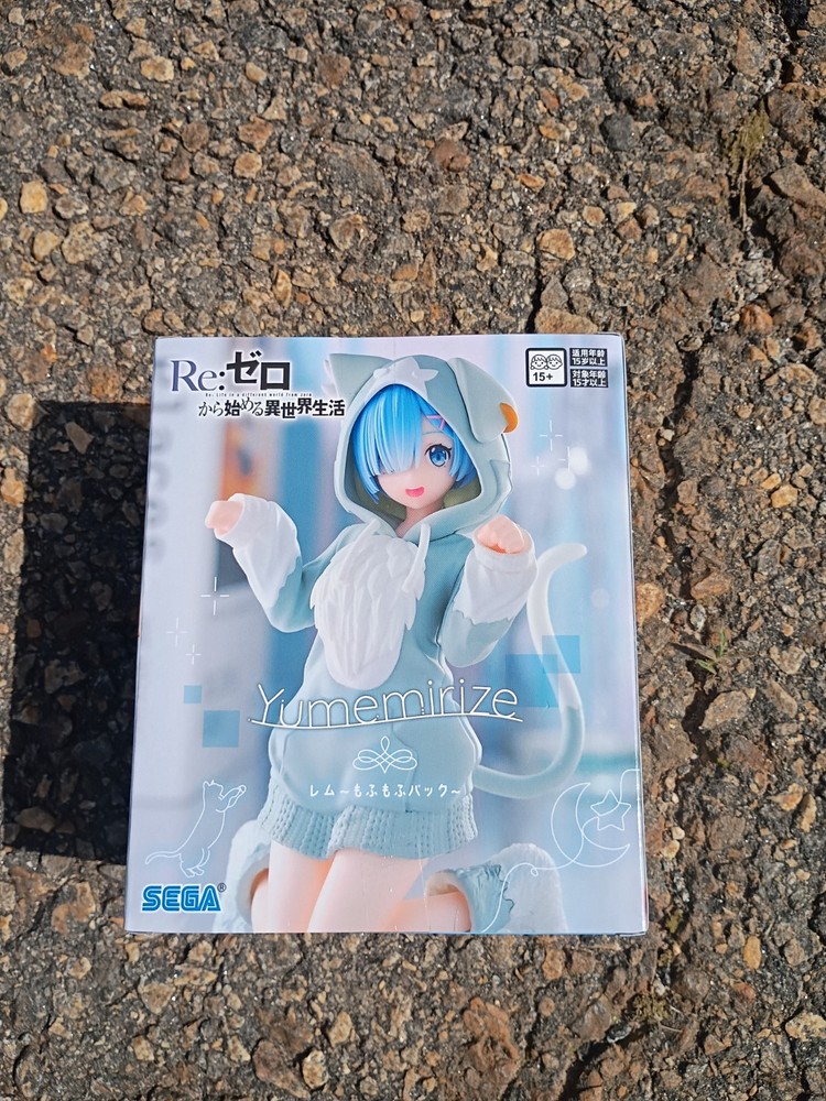SEGA Yumemirize Rem Figure Re:Zero Anime Collectible Plastic