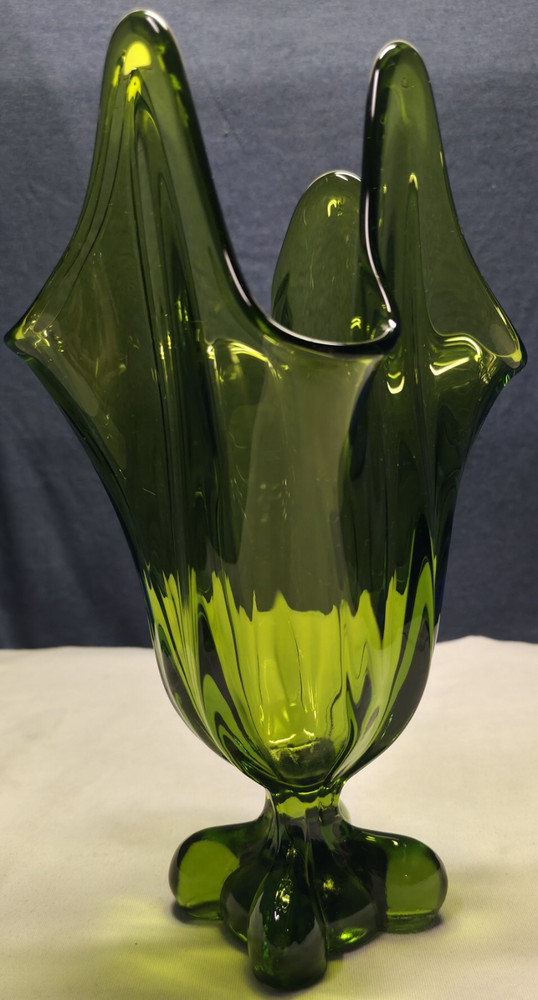 Green Art Glass Vase Flared Rim Glossy Finish Decorative Decor