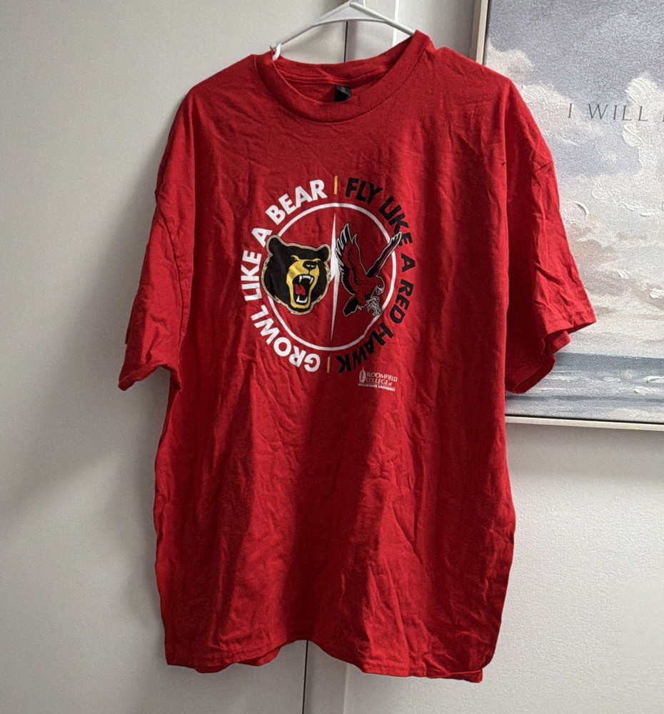 Gildan Ultra Cotton Men’s 2XL Red Bloomfield College Bear Eagle Graphic Tee