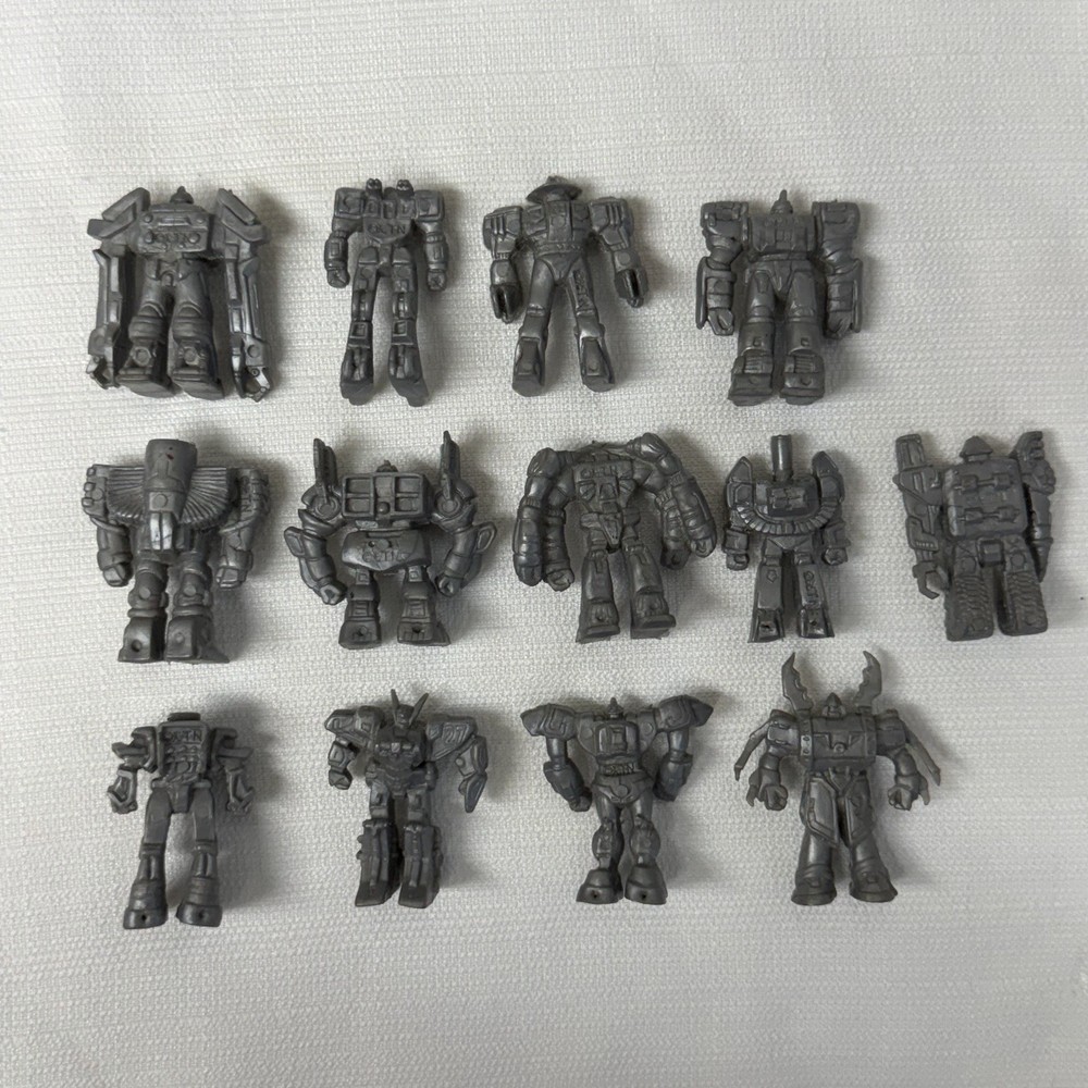 Conductive Robot Tetsujin 28-go FX Eraser Figure Showa Retro Gacha Toy (13)