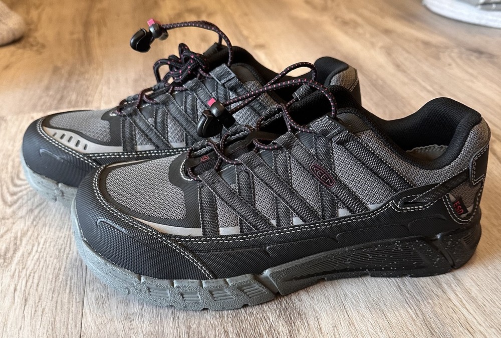 KEEN Asheville Women's Size 9.5M Utility Toe Work Shoes  