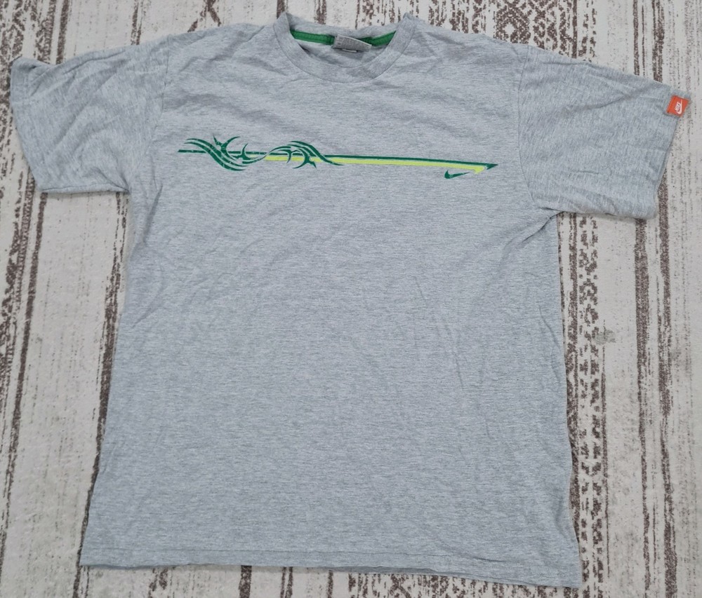 Vintage Y2K Nike Silver Tag Rare Tribal Logo T Shirt Size: Large