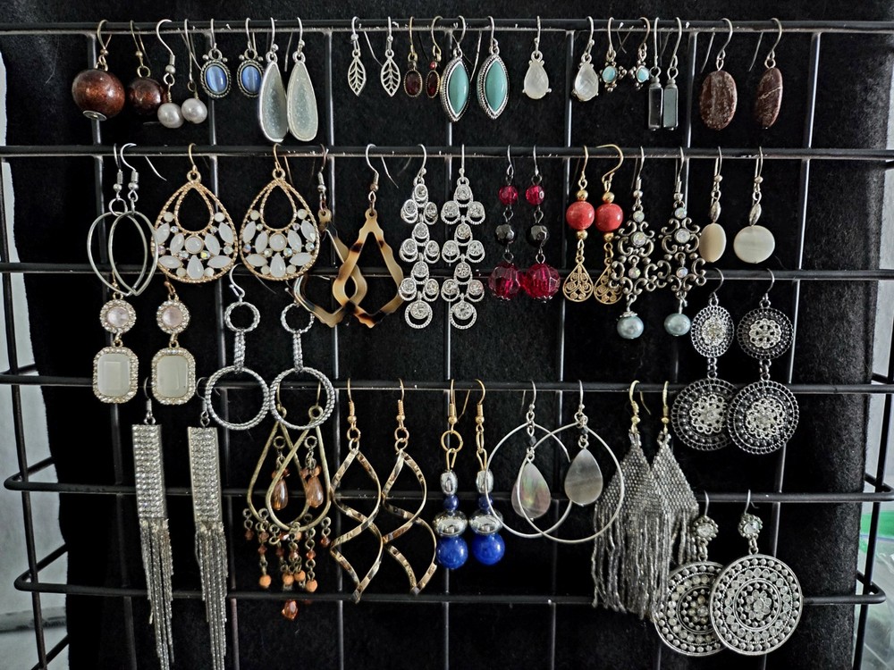 Vintage To Now Quality Earrings Lot Avon Monet  Rhinestone pierced Dangles 30