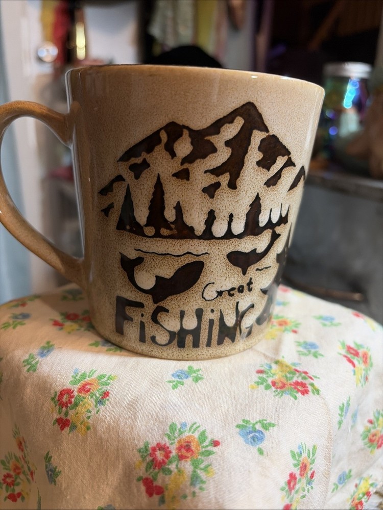 Vintage Pfaltzgraff Great Fishing Ceramic Stoneware Coffee Mug 18 oz Cabin Lodge