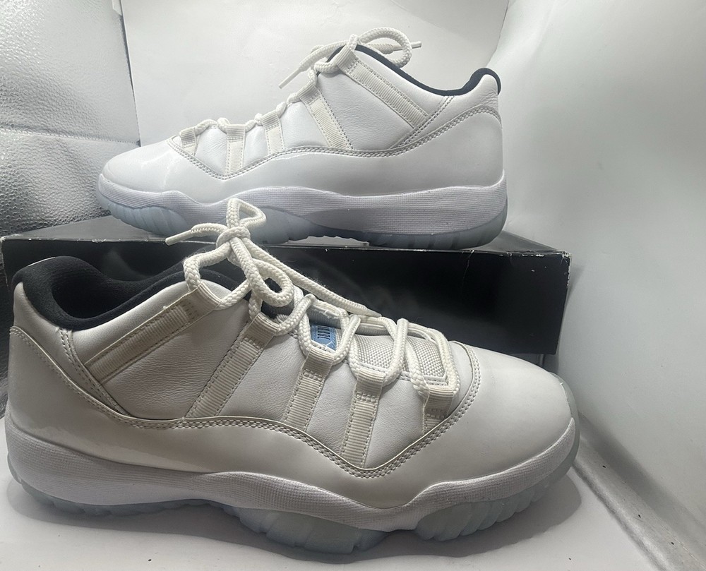 Air Jordan 11 Retro Low Legend Blue AV2187-117 Size 10.5 With Box