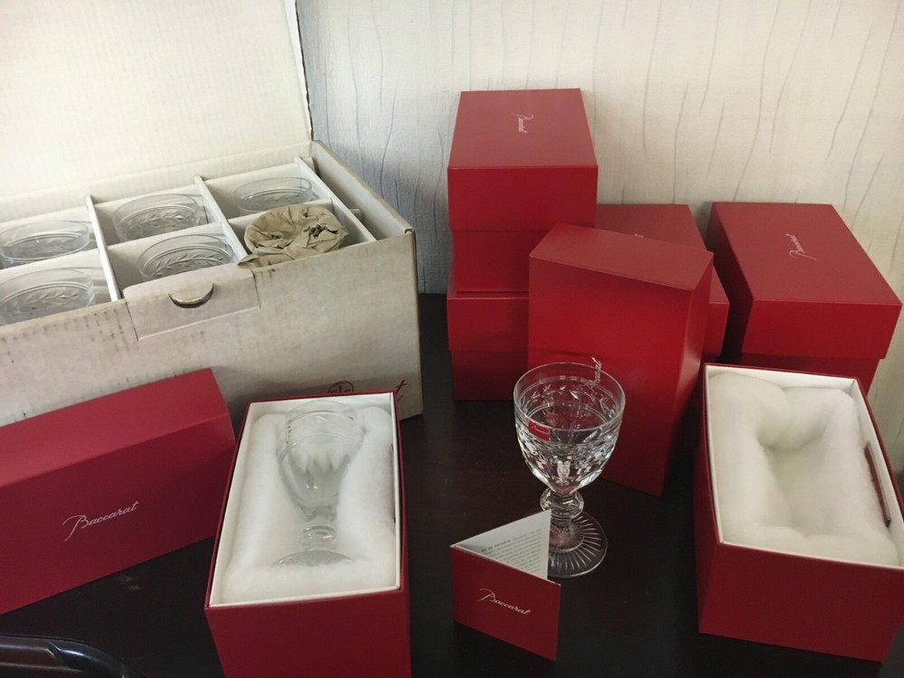 35 Red Wine Glasses Model JONZAC In Baccarat Crystal (Price Per Unit)