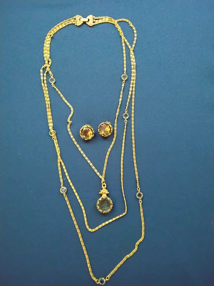 Goldette bezel crystal chain cameo pendant station necklace