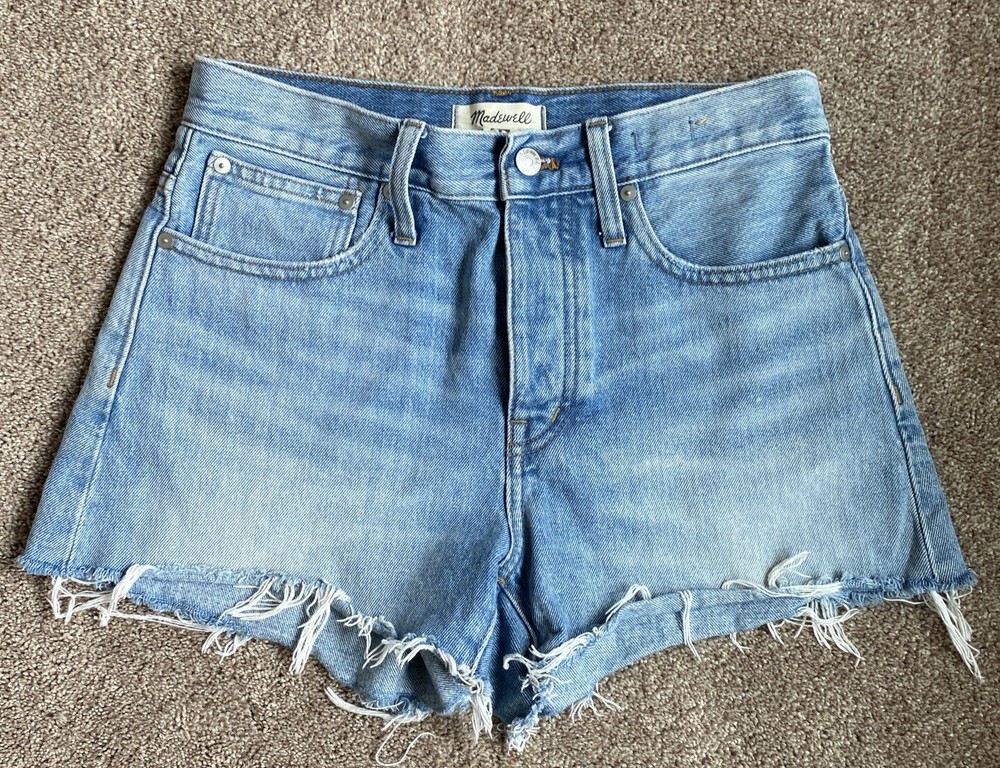 NWOT Madewell Relaxed Denim Shorts Women Size 25.  2.5