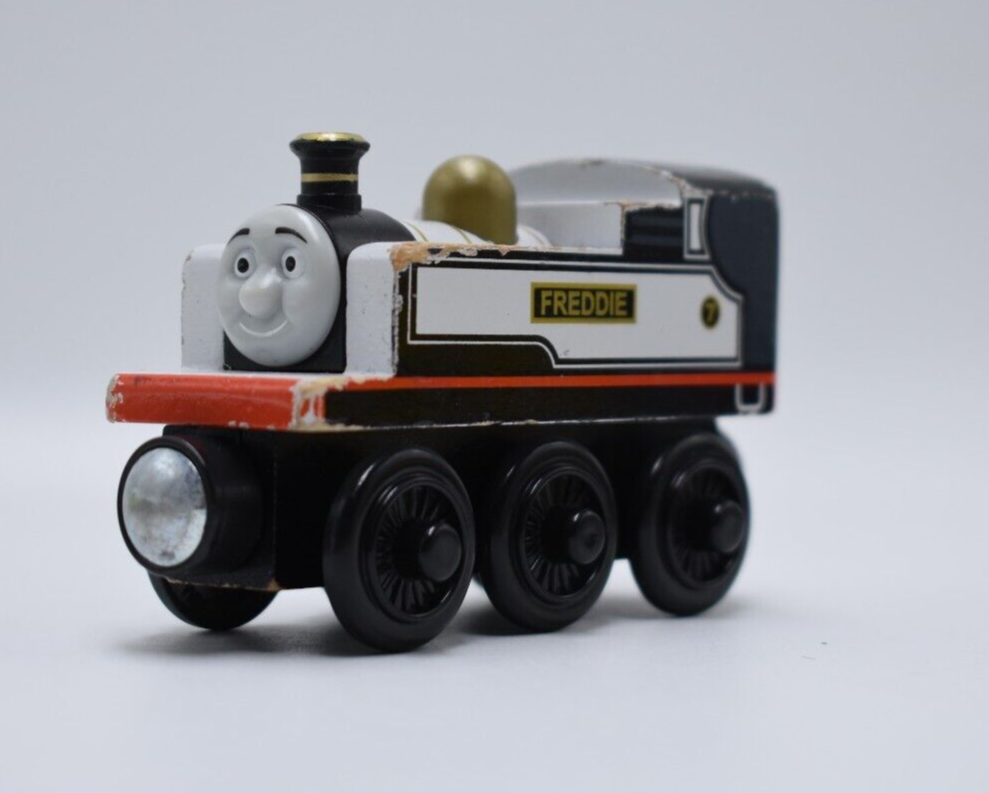 FEARLESS FREDDIE Thomas & Friends Wooden Railway Train Tank Engine Mattel 2012
