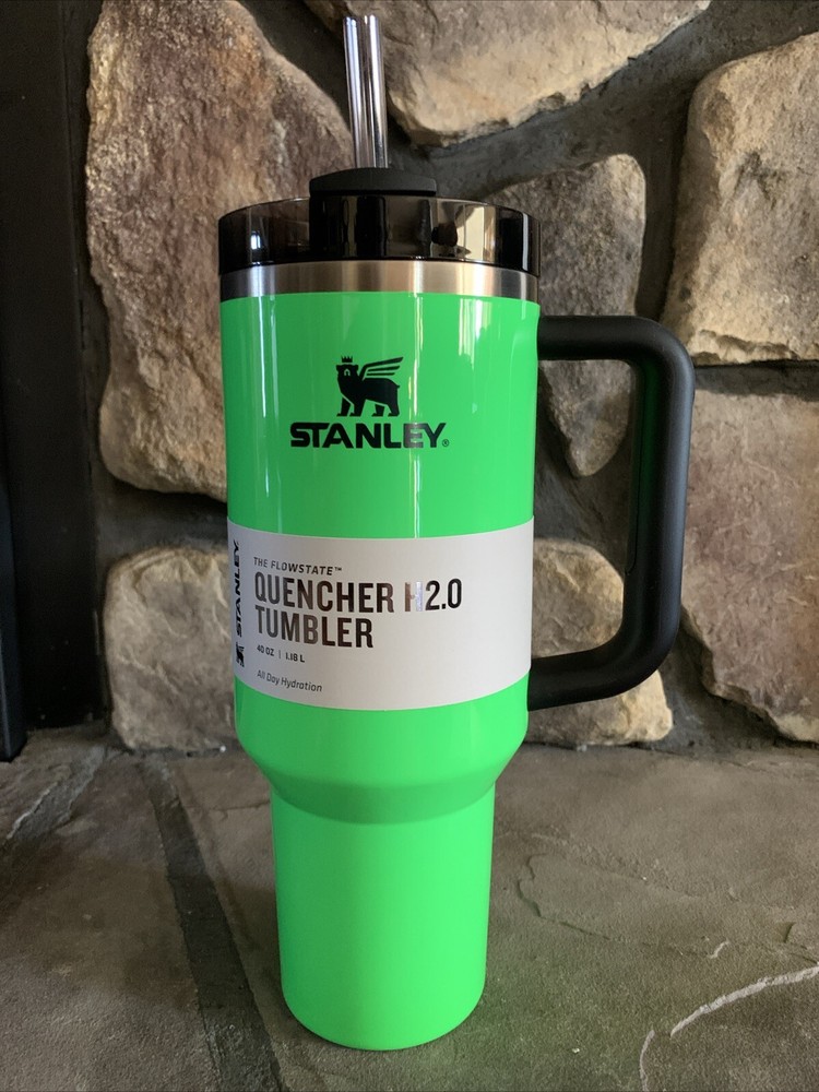 NEW Stanley 40 Oz Quencher FlowState Tumbler Neon Green-New In Box