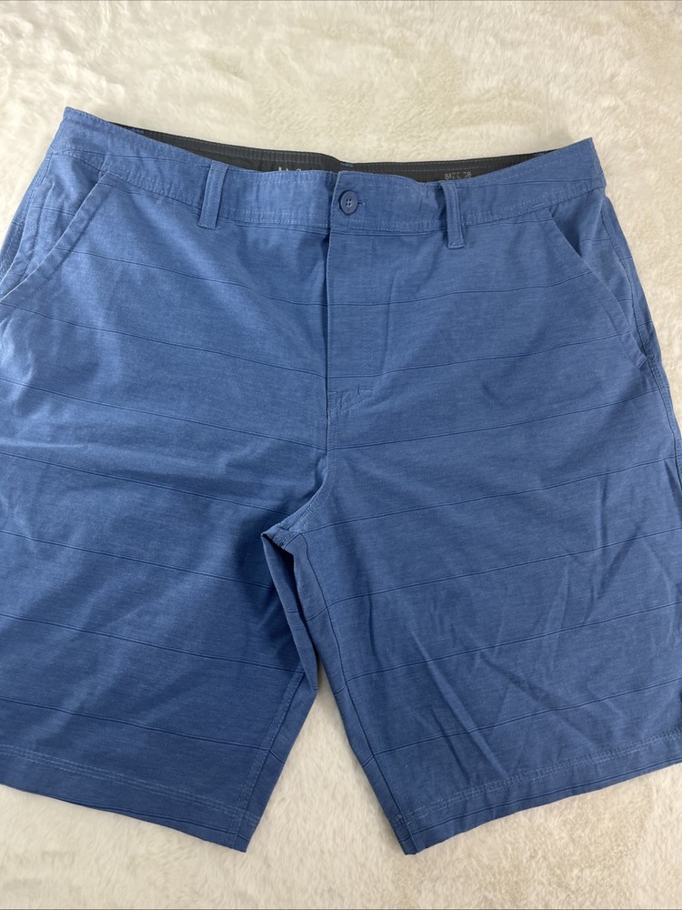 Hang Ten Shorts Mens Size 38 Blue Stripes Flat Front Pockets Hybrid Walk Golf