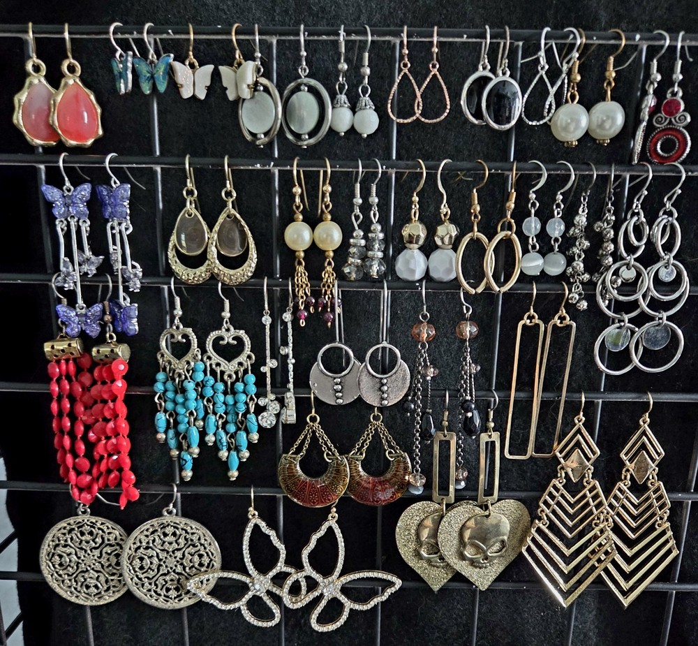 Vintage To Now Quality Earrings Lot Avon Monet  Rhinestone pierced Dangles 30