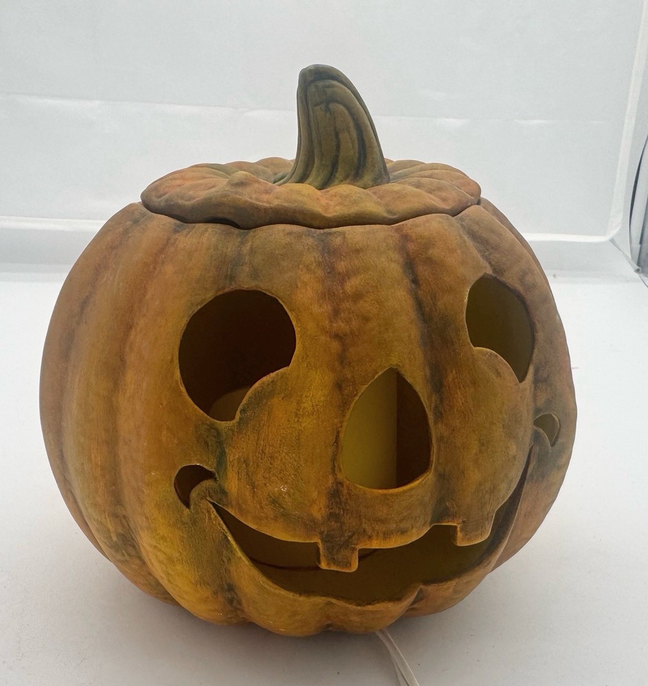Rare Vintage Atlantic Ceramic Pumpkin Light Jack O Lantern Halloween 2 Pcs