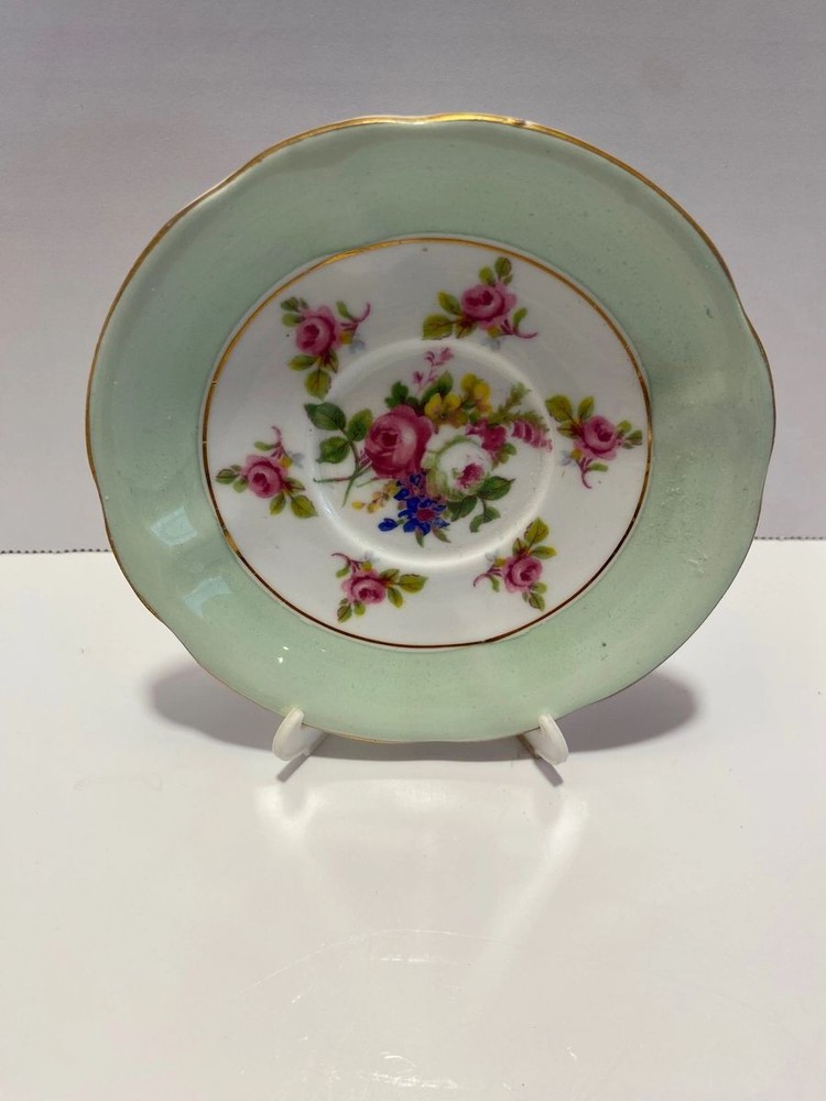 Royal Standard Fine Bone China Tea Cup Saucer